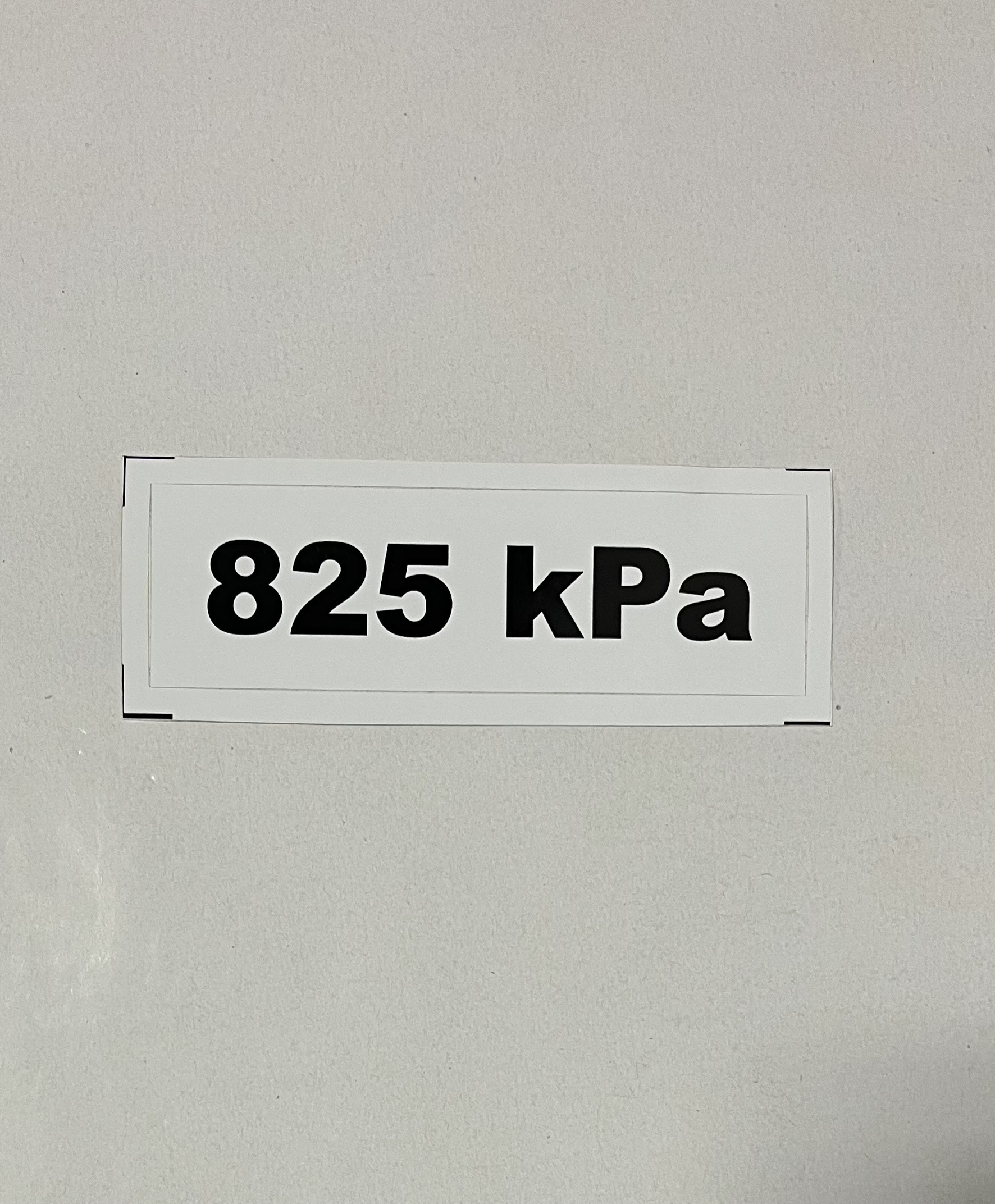 Označenie kPa 825