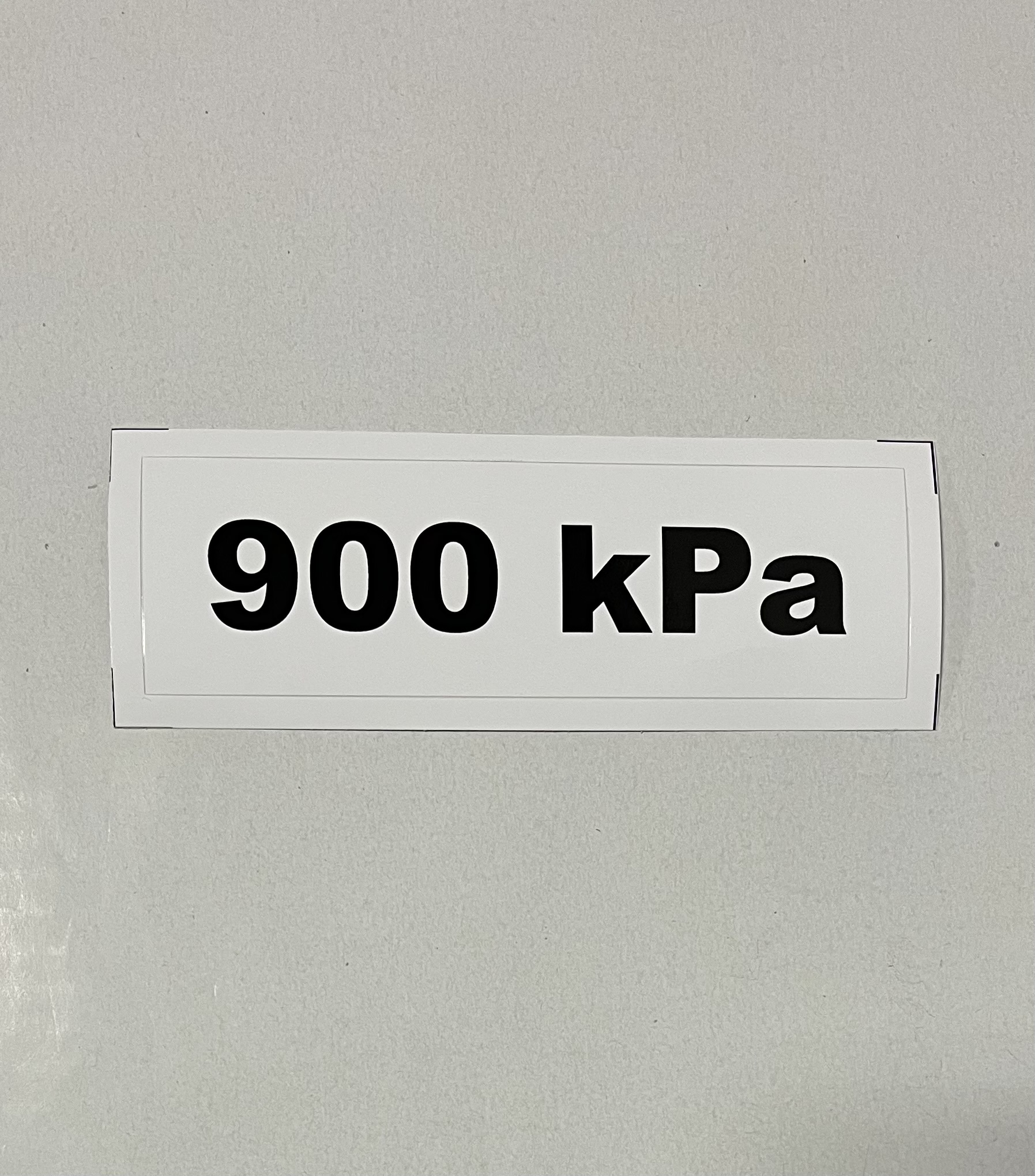 Označenie kPa 900