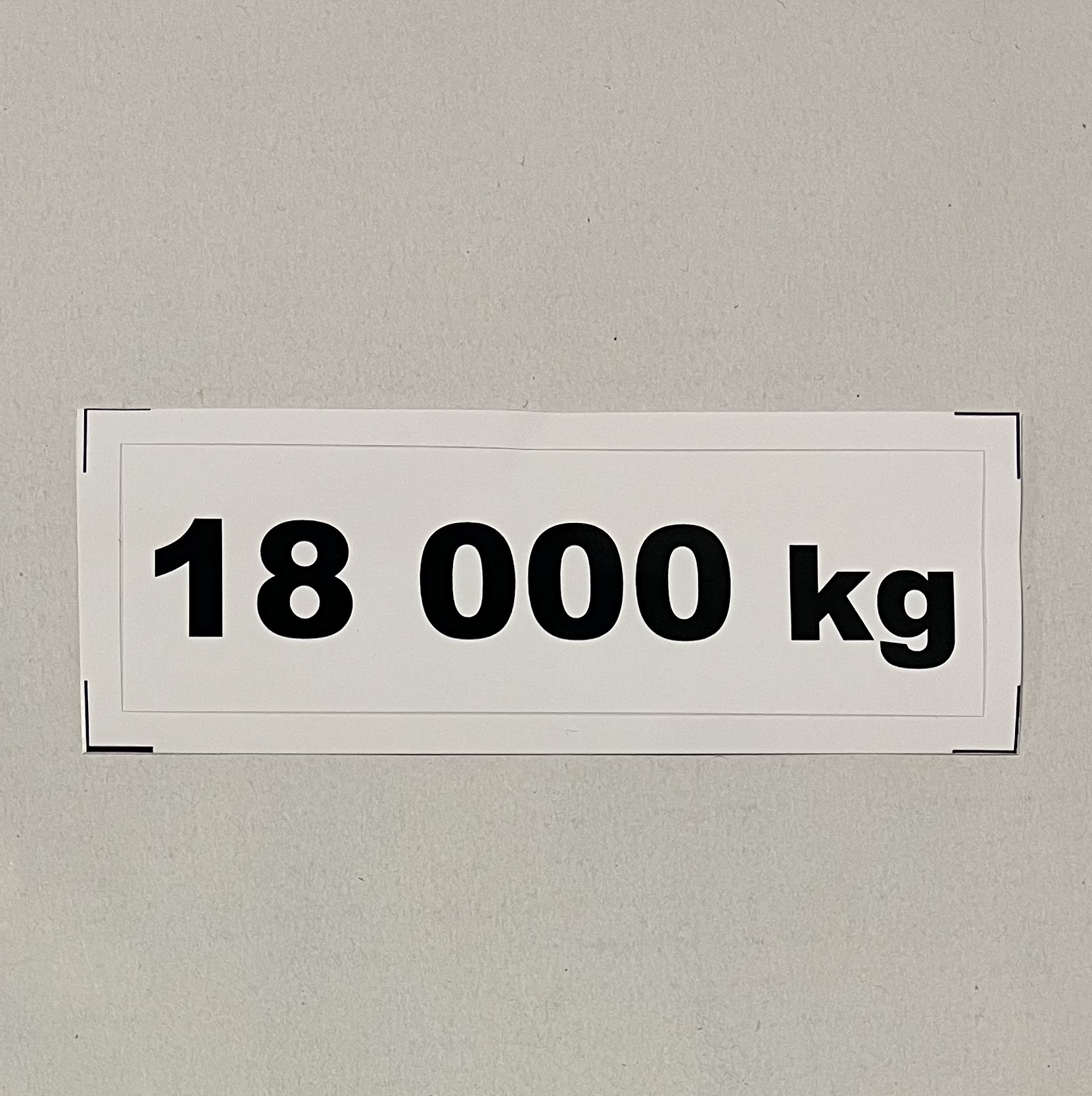 Označenie 18 000kg 